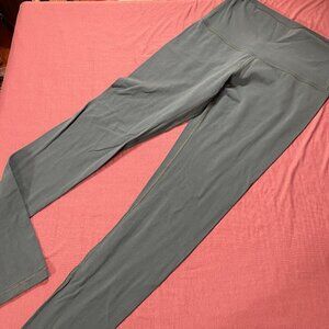 Ivivva (Lululemon) 28" Align Style Legging Pants in Blue/Green - Size 14